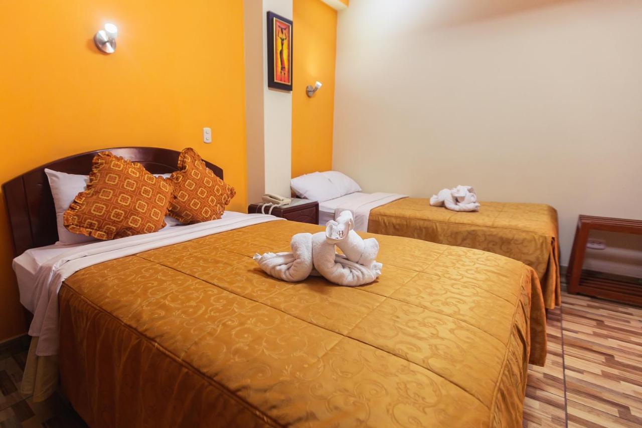 Hotel Suite Plaza Trujillo Exteriör bild