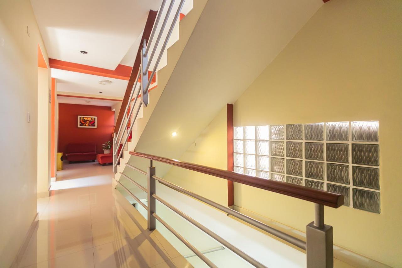 Hotel Suite Plaza Trujillo Exteriör bild