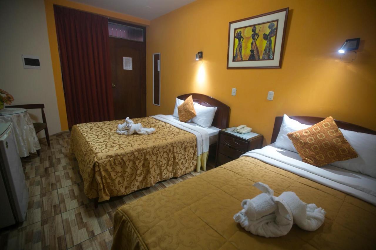 Hotel Suite Plaza Trujillo Exteriör bild